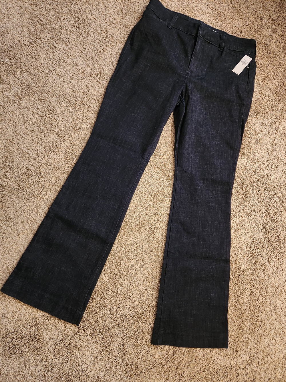 Old Navy High Waisted Flare Leg Pants. Navy Wash. Size 10. NWT